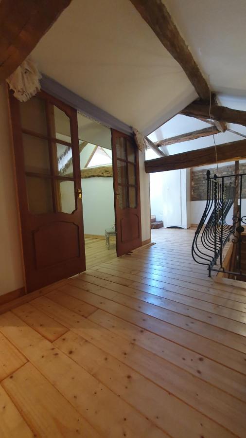 La Peau Bed & Breakfast Maire-l'Evescault Exterior photo